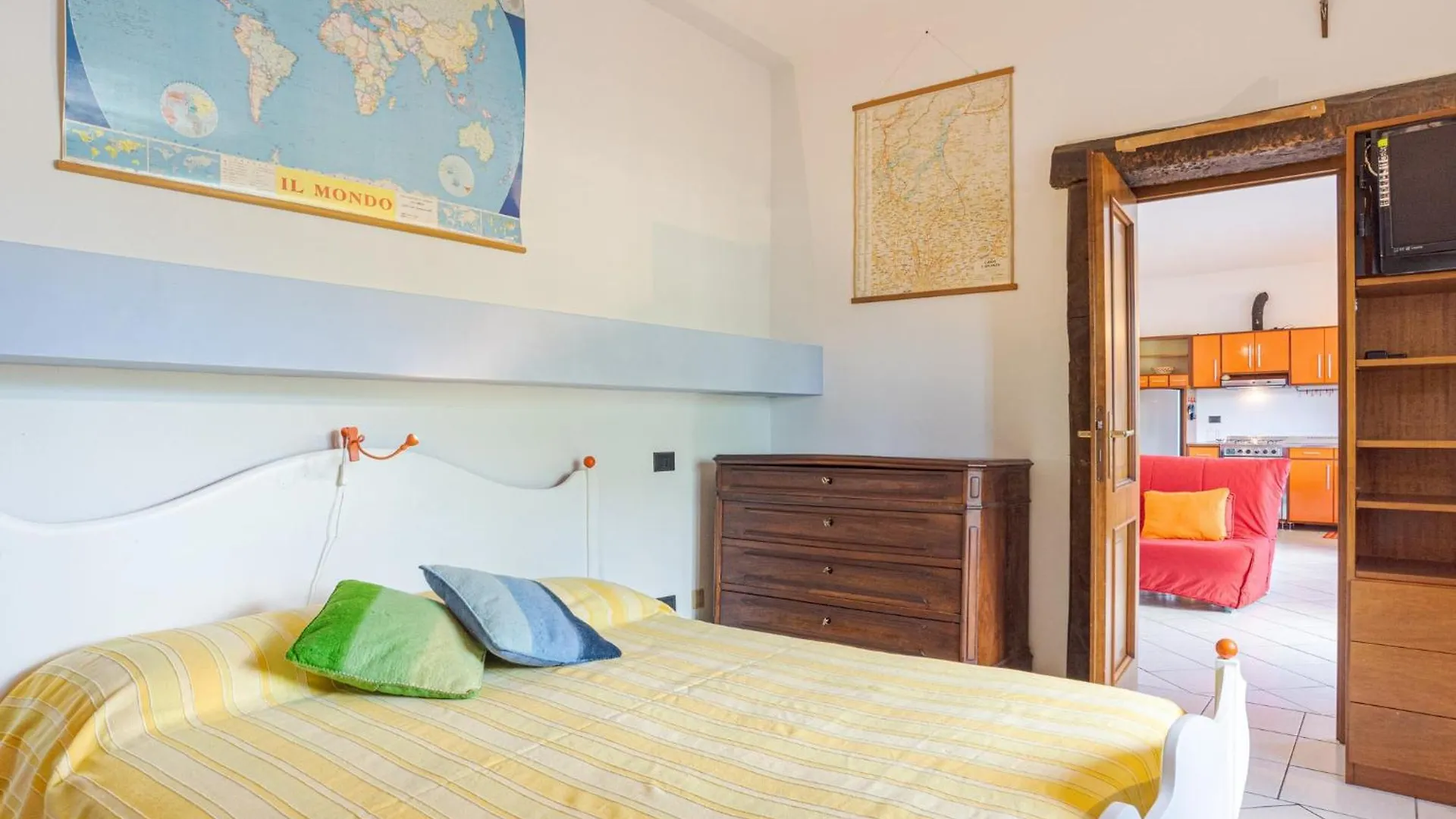 Lovely Lake View Apartment With Terrace Pognana Lario